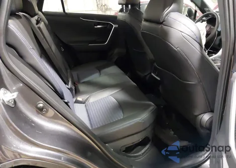 2024 Toyota Rav4 Hybrid Xse из США, поврежденный, VIN 4T3E6RFV5RU144101